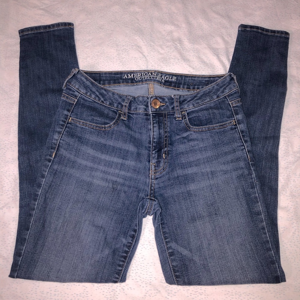 Non-holy Dark wash Jeans